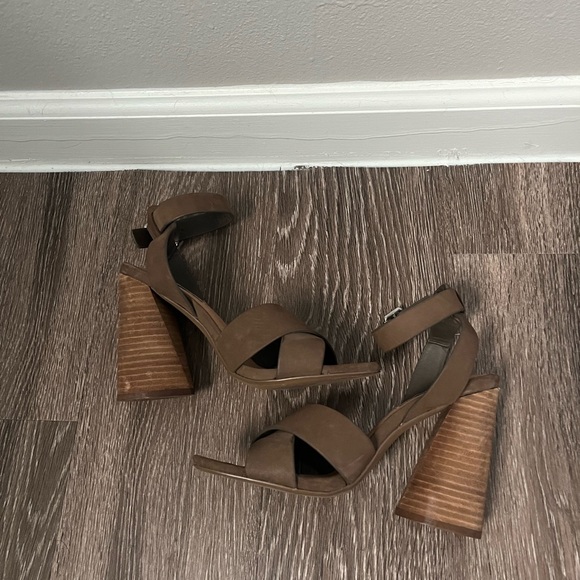 Steeve Madden Wendel leather heels size 6 - Picture 1 of 5